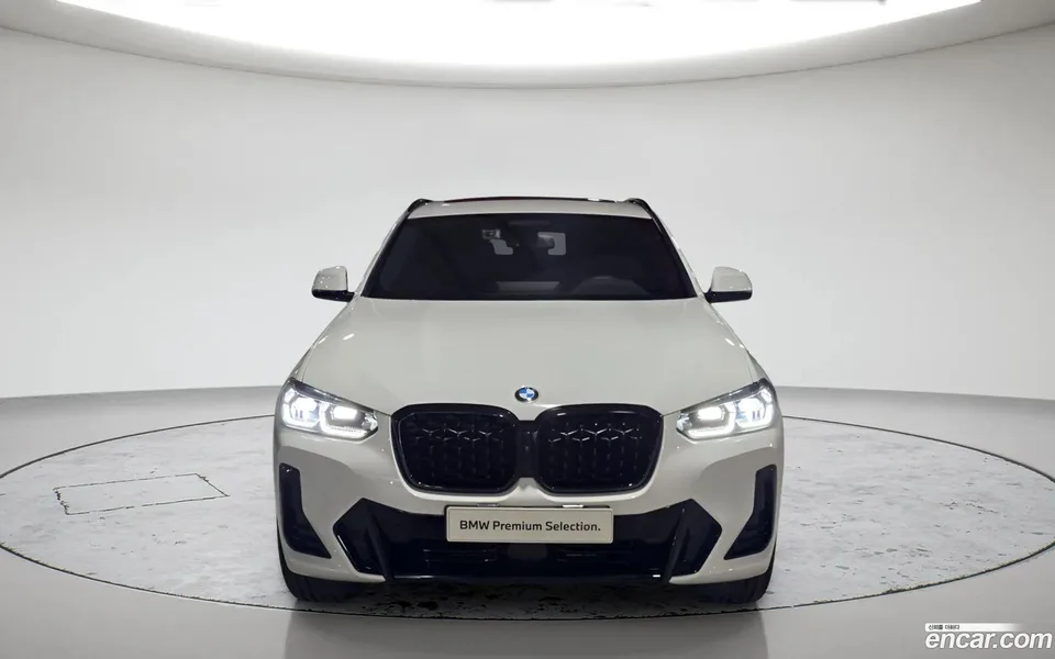 BMW X4 xDrive20i M 2025 — thumbnail 3