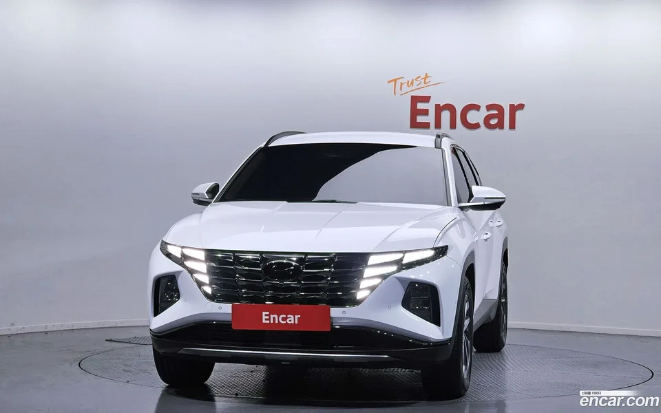 Hyundai Tucson Hybrid 2WD 2023 — thumbnail 3