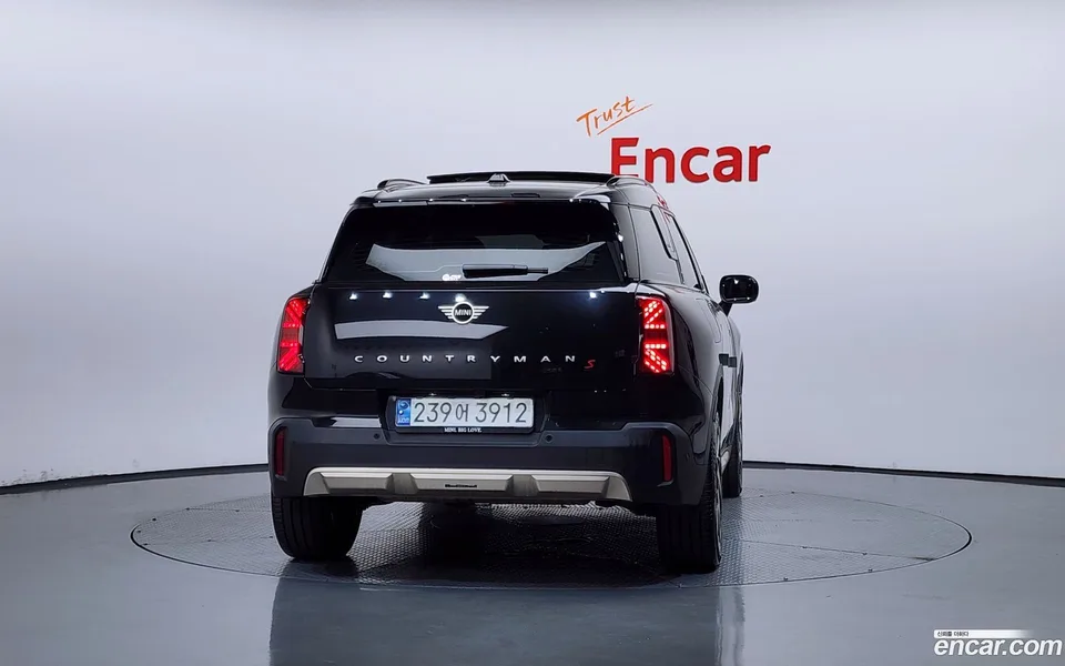 MINI Cooper S Countryman ALL4 2024 — thumbnail 4