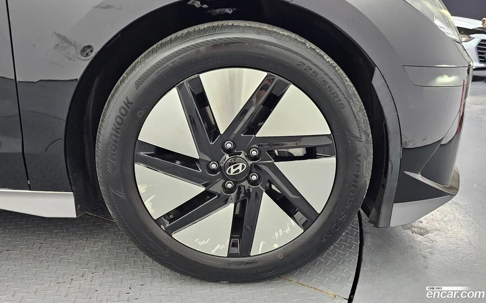 Hyundai Ioniq 6 2023 — thumbnail 5