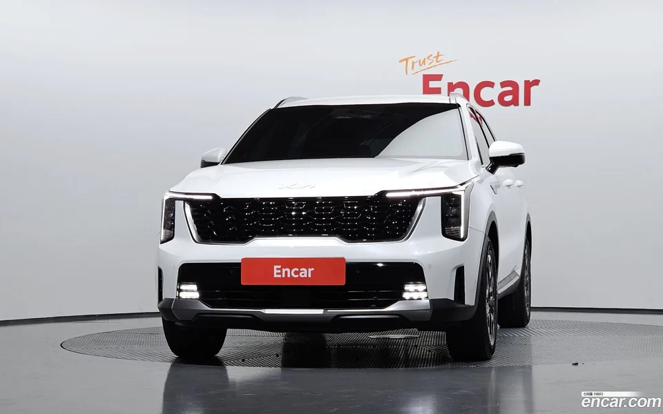 Kia Sorento 2.5T 2WD 2023 — thumbnail 3