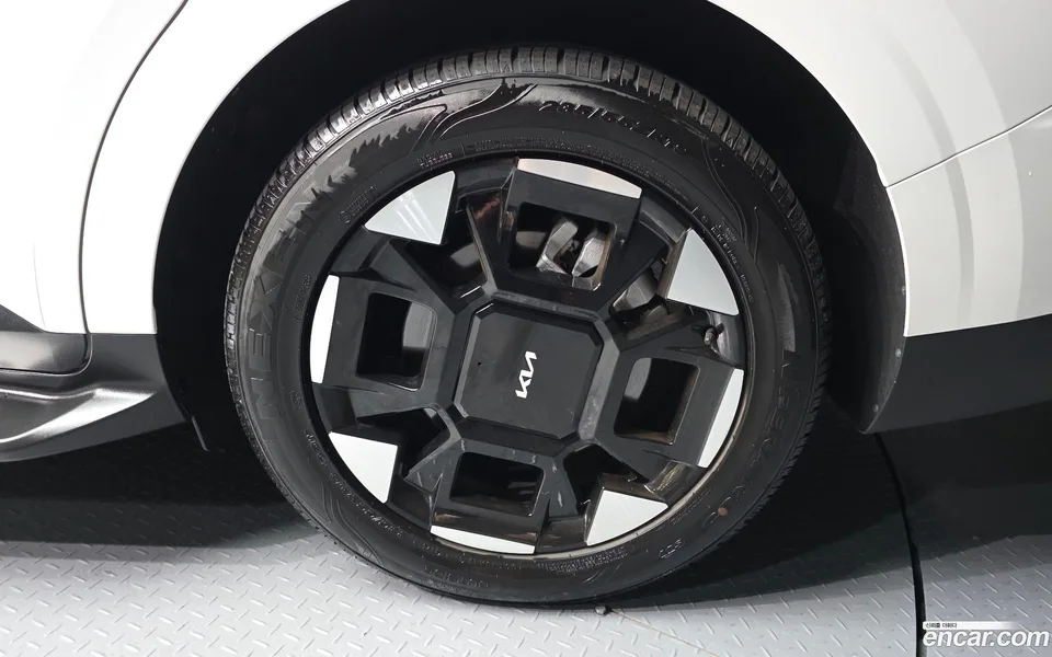Kia Carnival HEV 7 2024 — thumbnail 2