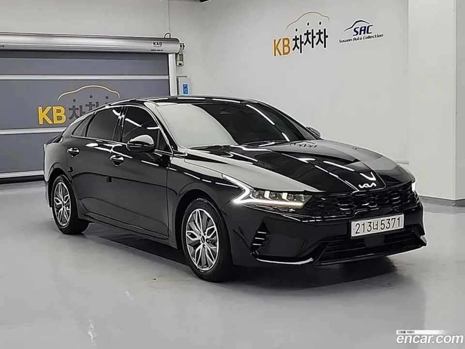 Kia K5 Hybrid 2023 — thumbnail 4