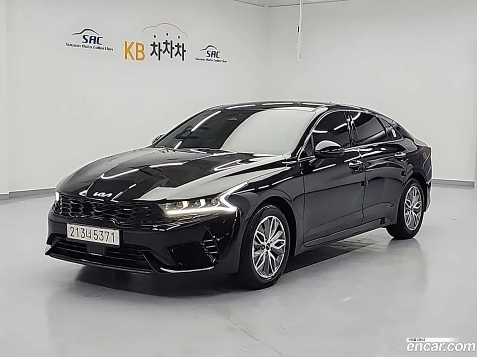 Kia K5 Hybrid 2023 — photo 1, buy with delivery to Moscow