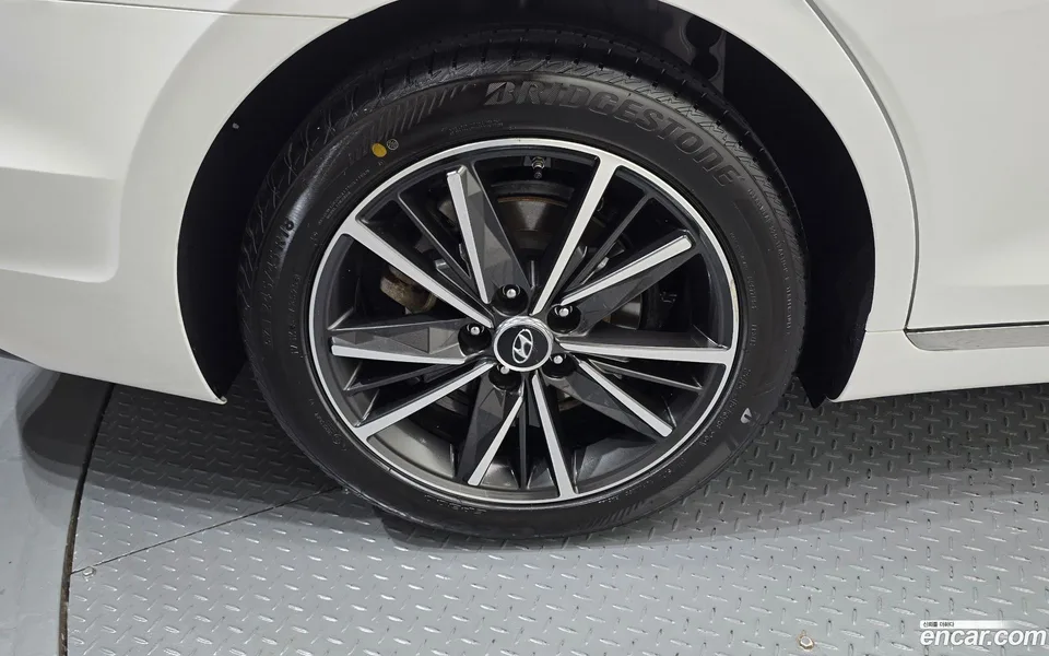 Hyundai Grandeur IG 2.5 2022 — thumbnail 5