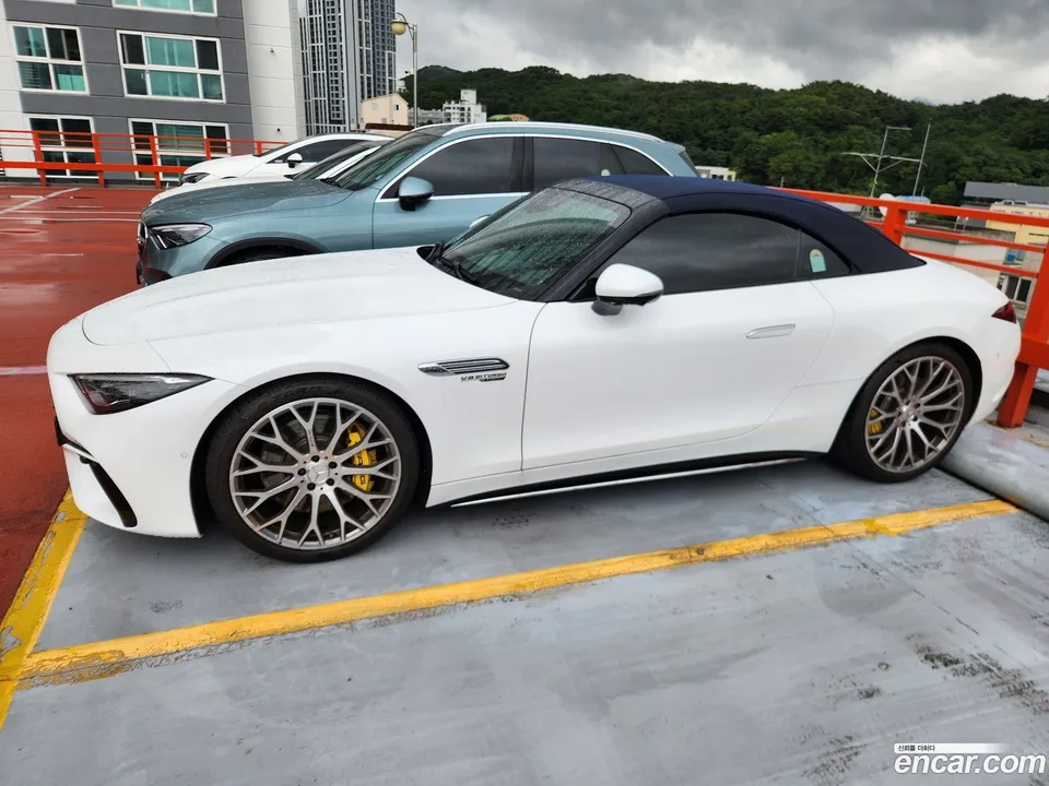 Mercedes-Benz SL-Class AMG SL63 4MATIC+ 2024 — thumbnail 2