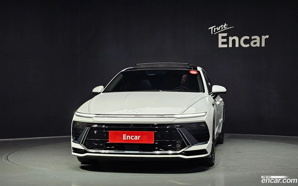 Hyundai Sonata The Edge 1.6 2023 — thumbnail 3