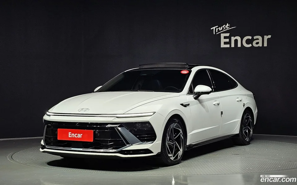 Hyundai Sonata The Edge 1.6 2023 — photo 1, buy with delivery to Moscow