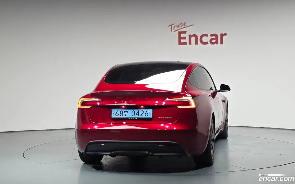 Tesla Model 3 AWD 2024 — thumbnail 4