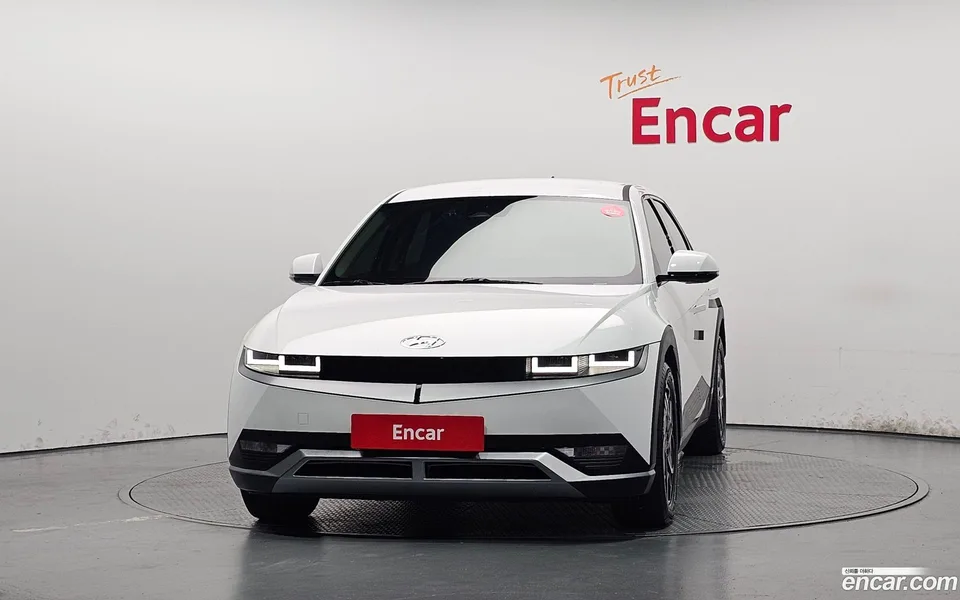 Hyundai Ioniq 5 AWD 2023 — thumbnail 3