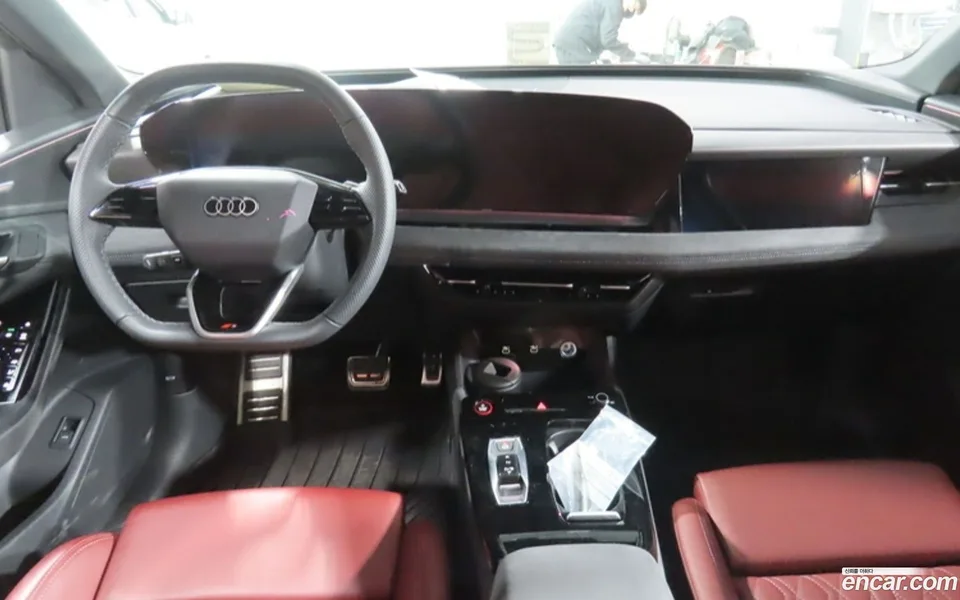 Audi SQ6 e- 2025 — thumbnail 4