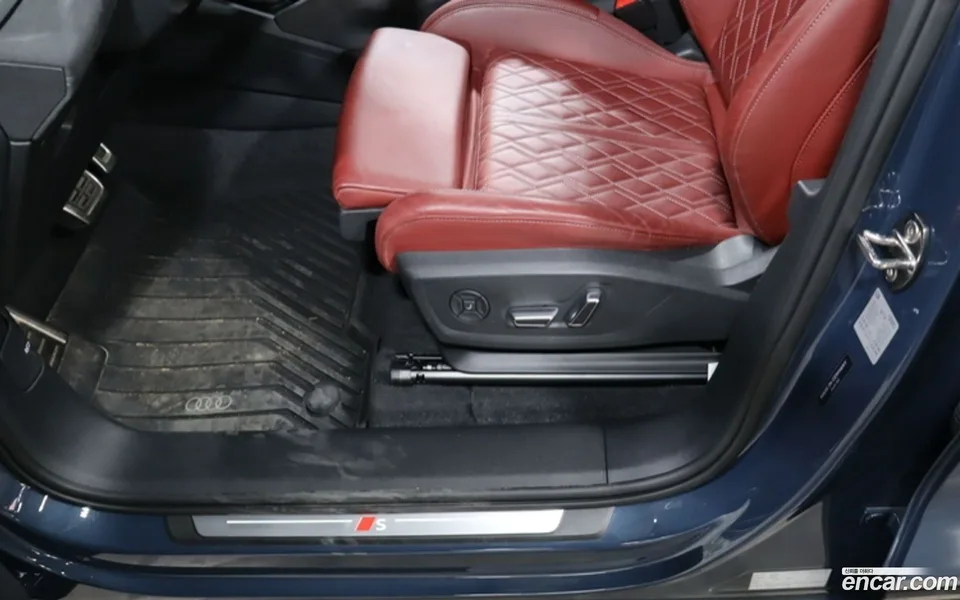 Audi SQ6 e- 2025 — thumbnail 5