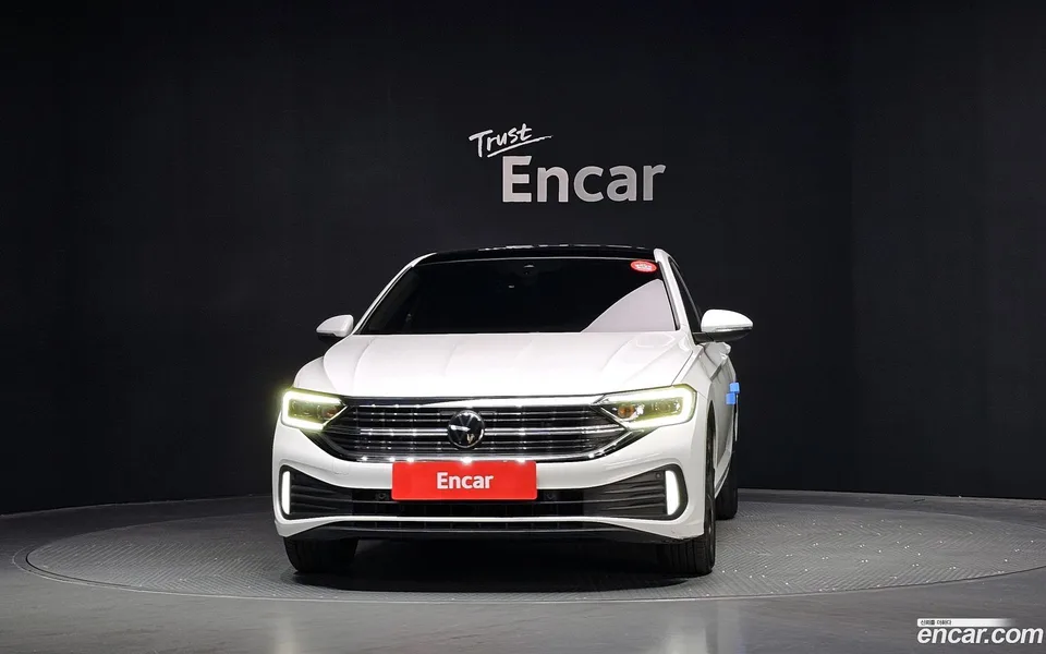 Volkswagen Jetta 1.5 TSI 2023 — thumbnail 3
