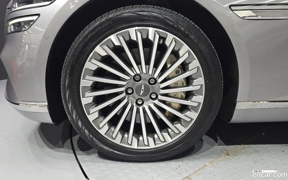 Genesis Electrified G80 e-AWD 2023 — thumbnail 5