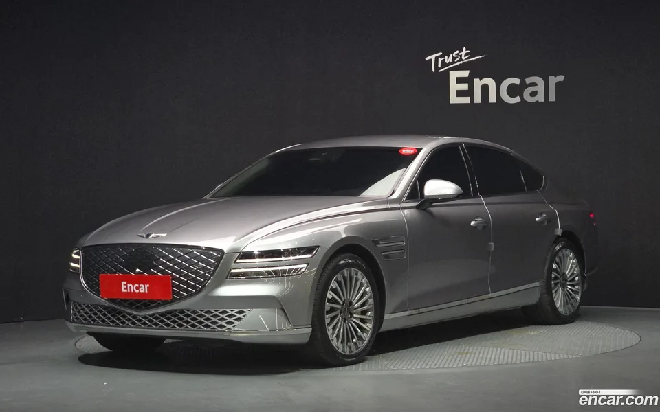 Genesis Electrified G80 e-AWD 2023 — photo 1, buy with delivery to Moscow