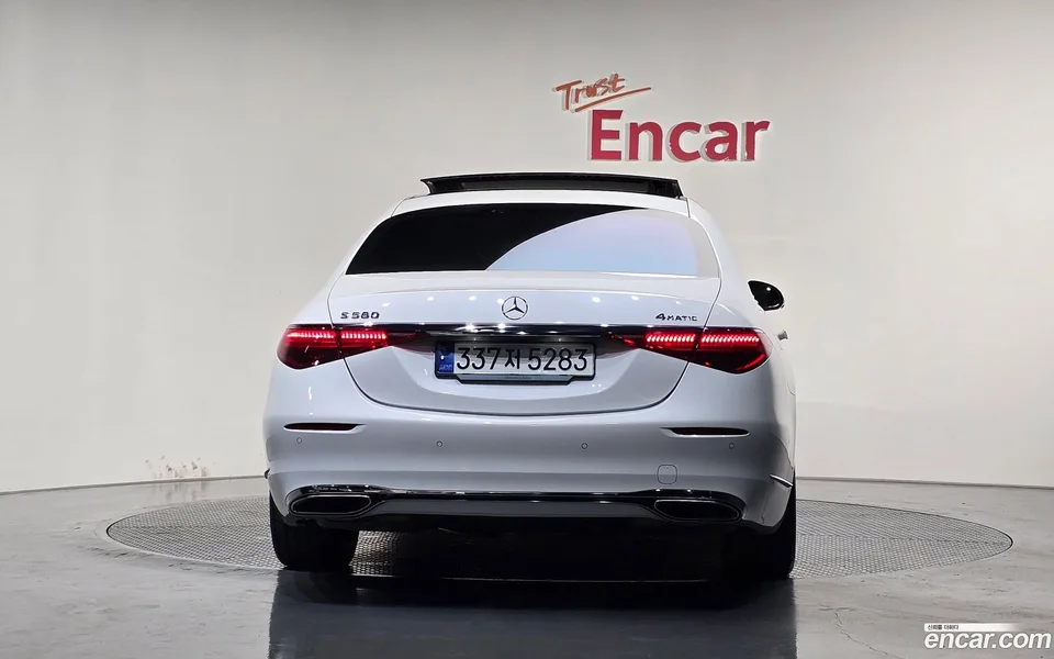 Mercedes-Benz S-Class S580L 4MATIC 2024 — thumbnail 4