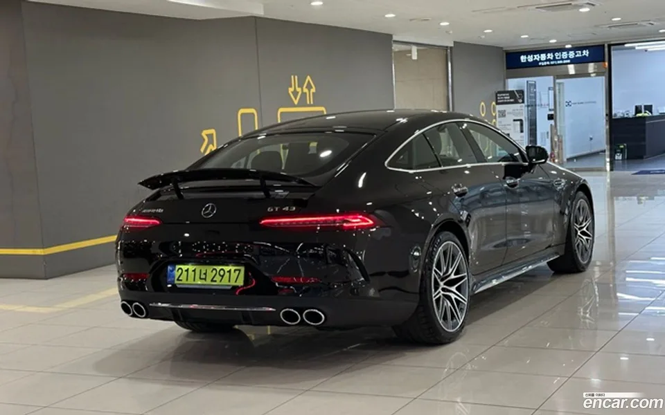 Mercedes-Benz AMG GT 4 43 4MATIC+ 2025 — миниатюра 3