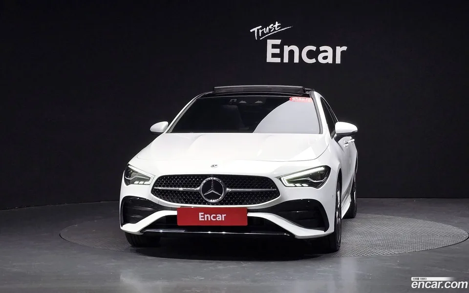 Mercedes-Benz CLA-Class CLA250 4MATIC 2024 — thumbnail 3