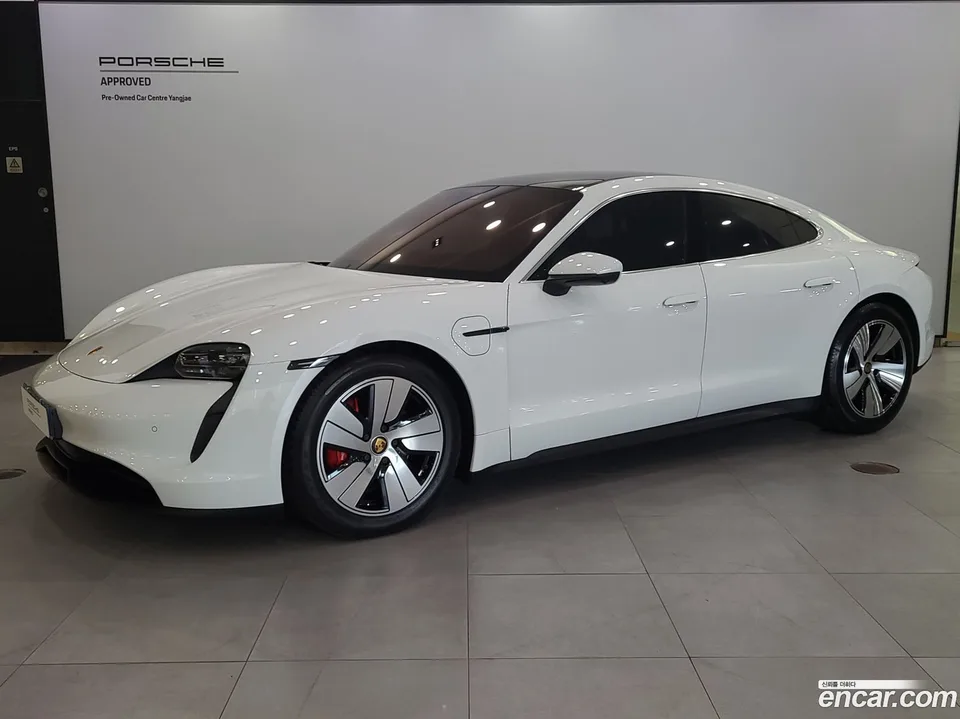 Porsche Taycan 4S 2022 — photo 1, buy with delivery to Moscow