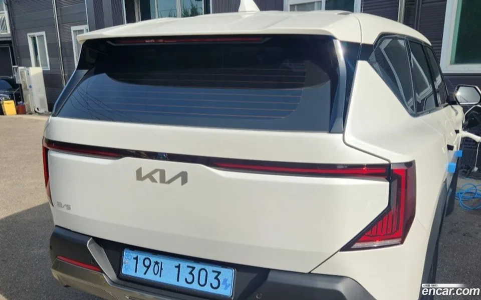 Kia EV5 2WD 2026 — thumbnail 4
