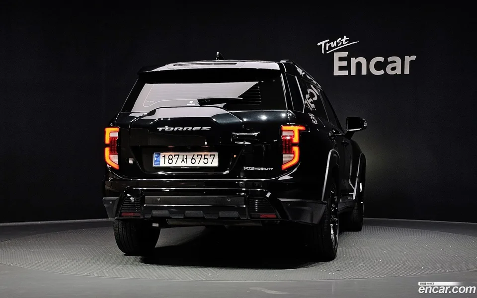 KG Mobility Torres 1.5 4WD 2023 — thumbnail 4