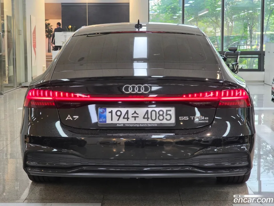 Audi A7 (4K) 55 TFSI e 2024 — thumbnail 4
