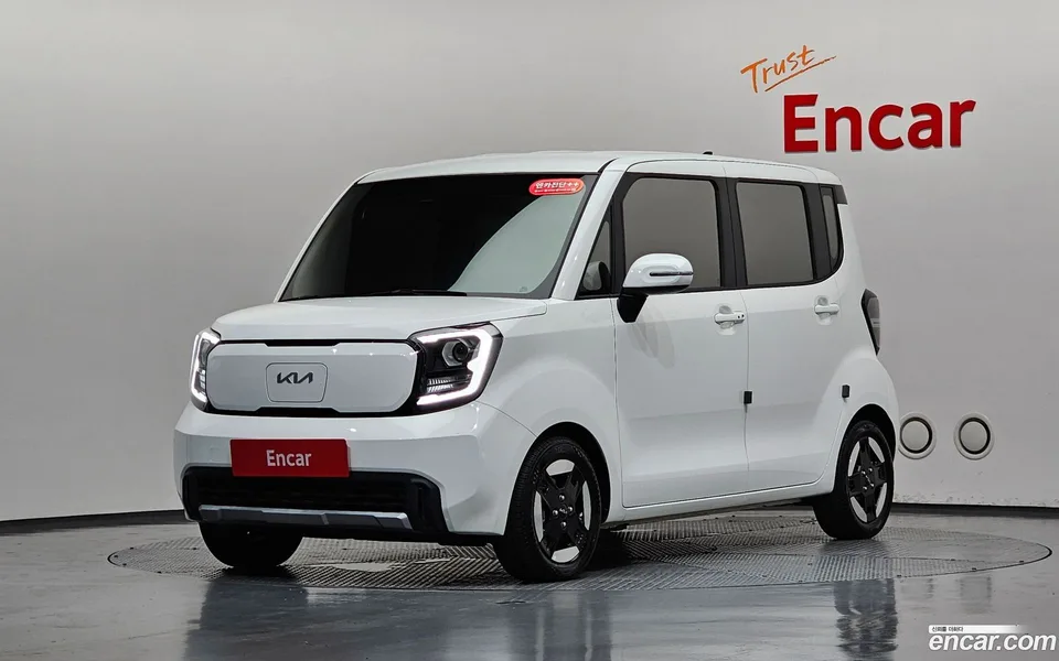 Kia Ray EV 2024 — photo 1, buy with delivery to Moscow