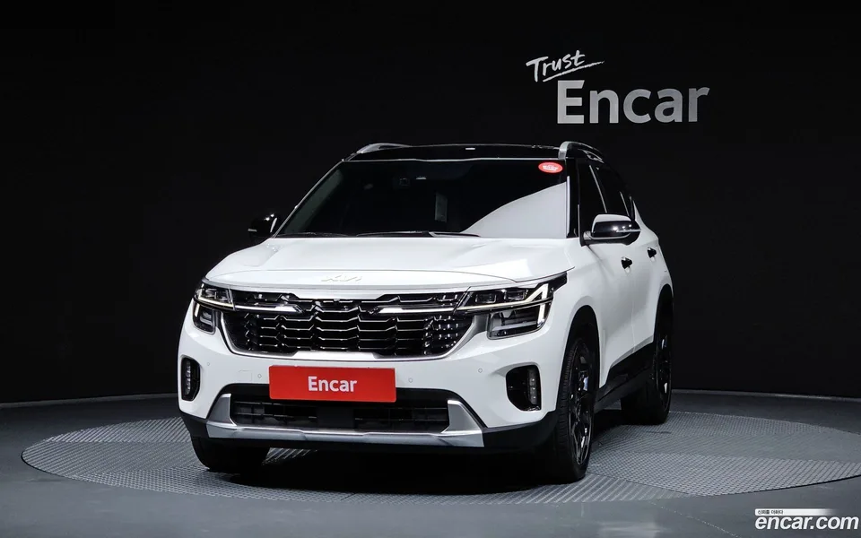 Kia Seltos 1.6 2WD 2023 — thumbnail 3