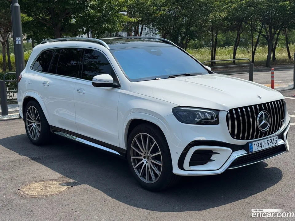 Mercedes-Benz GLS-Class GLS450 4MATIC 2025 — thumbnail 2