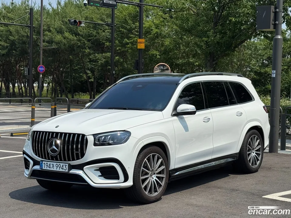 Mercedes-Benz GLS-Class GLS450 4MATIC 2025 — thumbnail 3