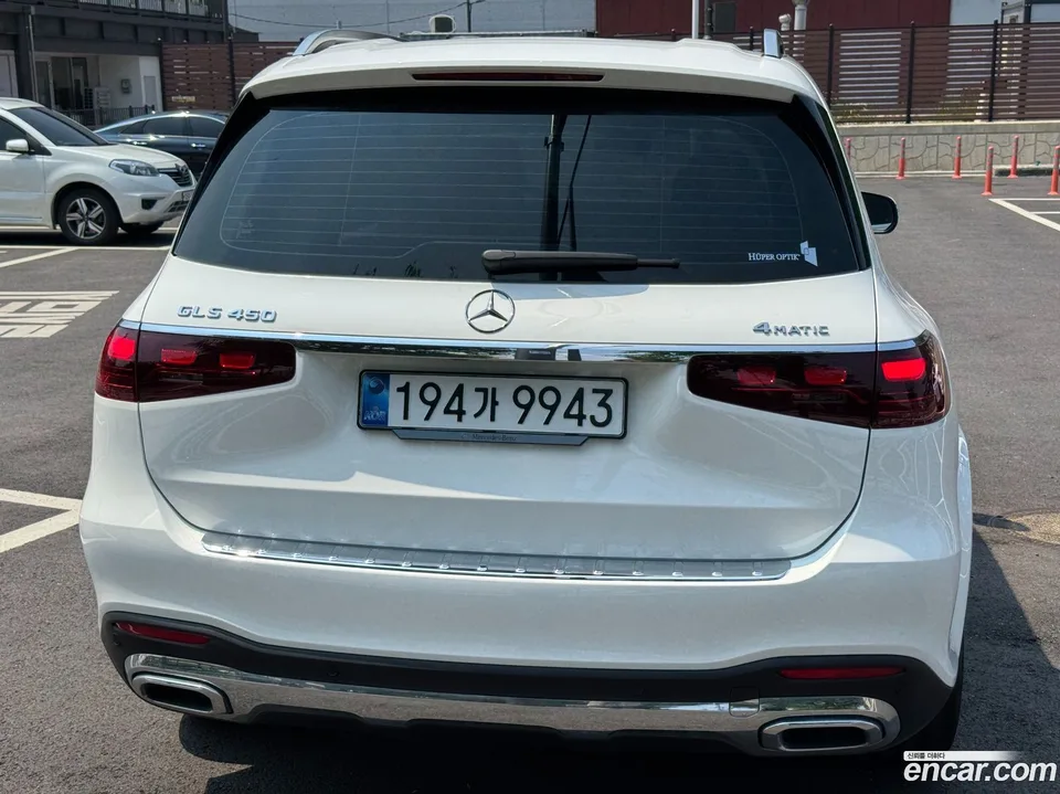 Mercedes-Benz GLS-Class GLS450 4MATIC 2025 — thumbnail 4