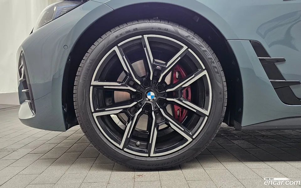 BMW 4 Series 420i M 2026 — thumbnail 5