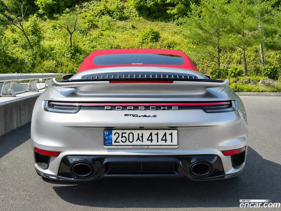 Porsche 911 (992) S 2023 — thumbnail 4