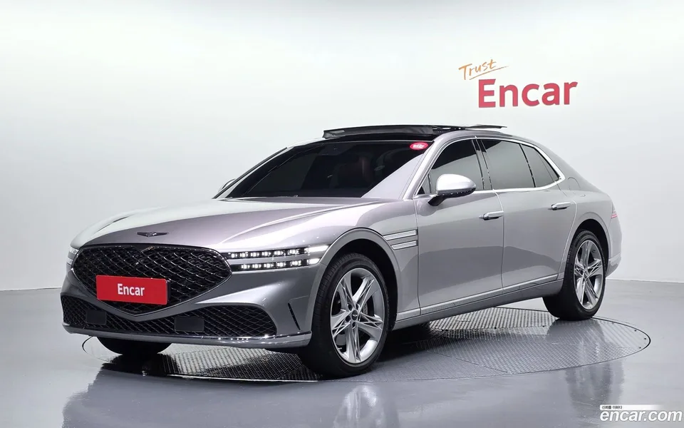 Genesis G90 3.5 AWD 2022 — photo 1, buy with delivery to Moscow