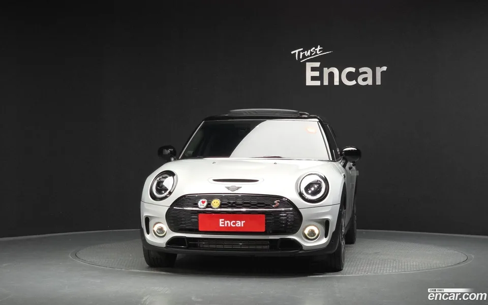 MINI Cooper S Clubman 2022 — миниатюра 3