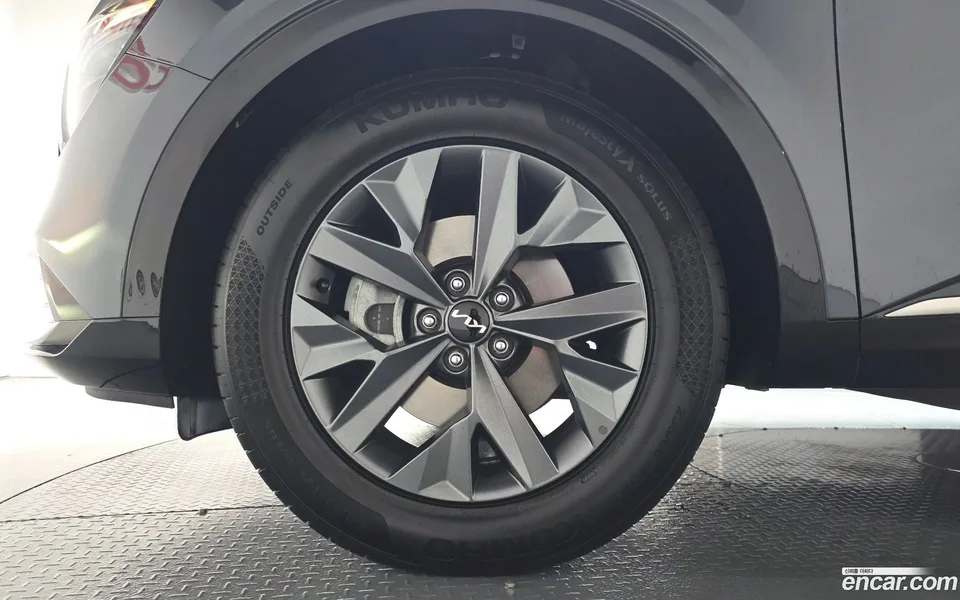 Kia Sportage 1.6 2WD 2022 — thumbnail 2