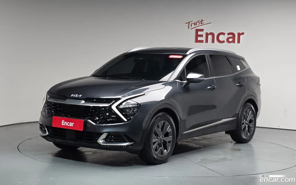 Kia Sportage 1.6 2WD 2022 — photo 1, buy with delivery to Moscow