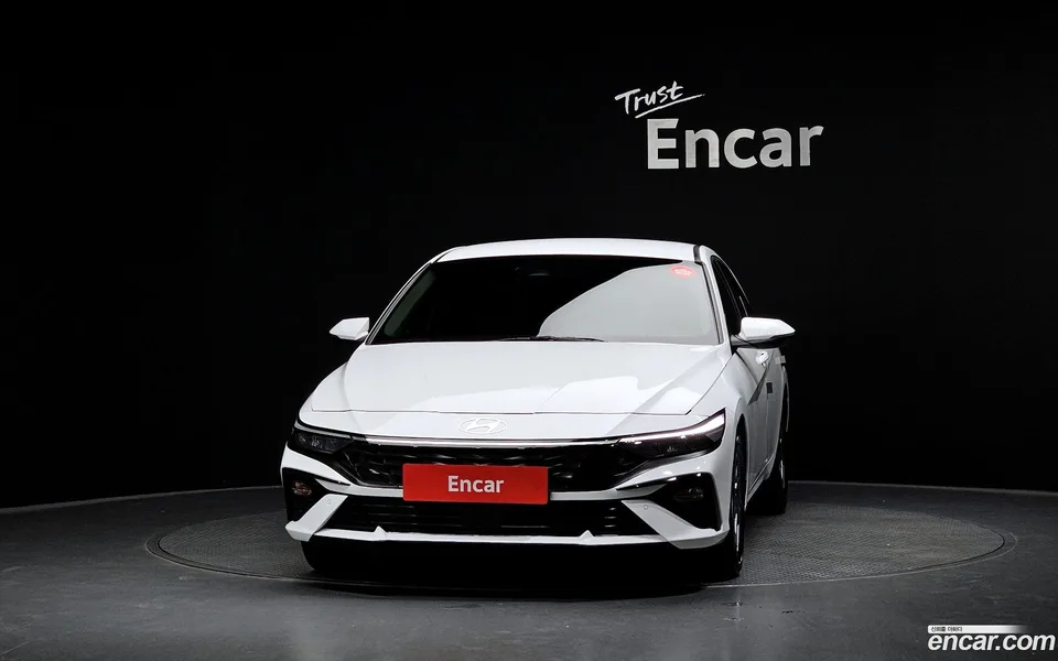 Hyundai Avante CN7 Hybrid 2025 — thumbnail 3