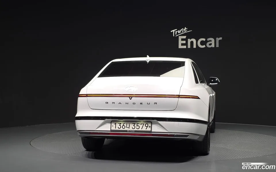 Hyundai Grandeur 3.5 LPG 2WD 2023 — thumbnail 4