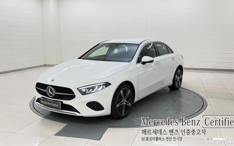 Mercedes-Benz A-Class A220 2025 — photo 1, buy with delivery to Moscow
