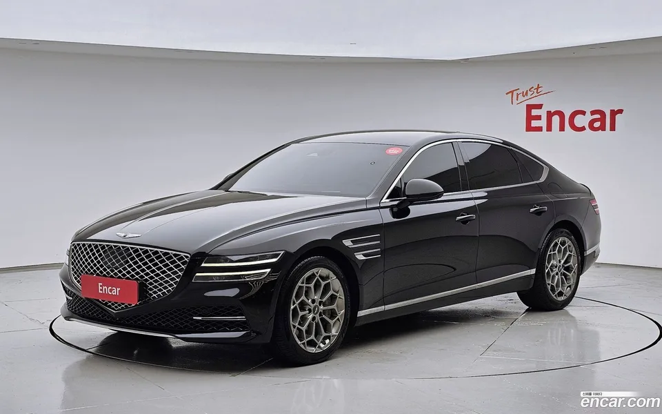 Genesis G80 3.5 AWD 2023 — photo 1, buy with delivery to Moscow