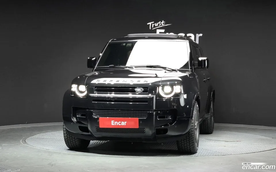 Land Rover Defender 130 P400 X- HSE 2026 — thumbnail 3