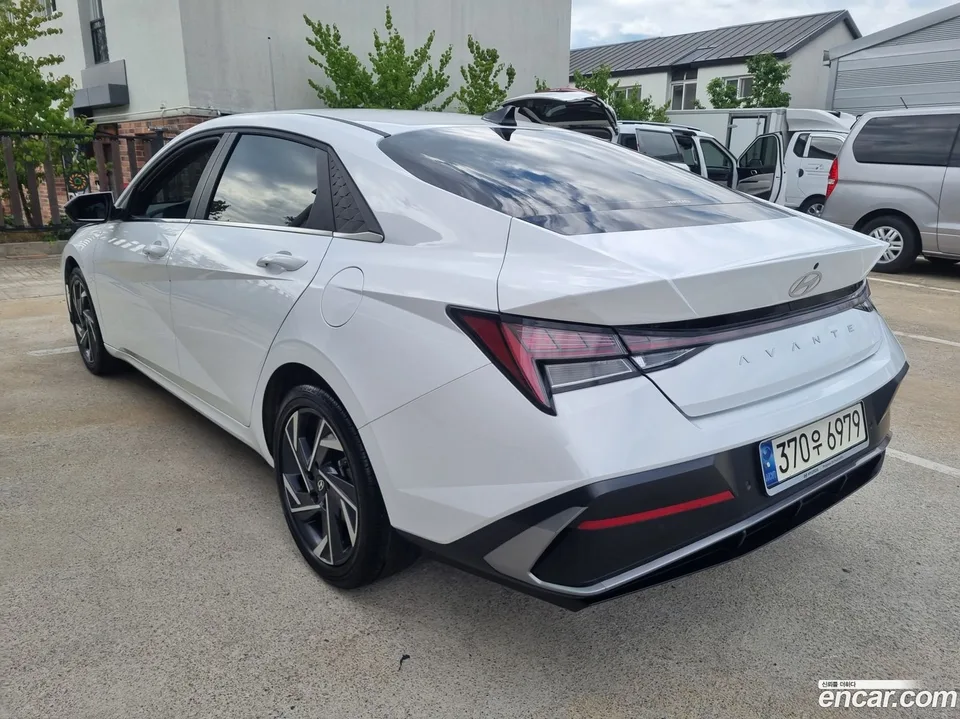 Hyundai Avante CN7 1.6 2024 — thumbnail 5