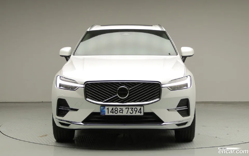 Volvo XC60 T8 2026 — thumbnail 3