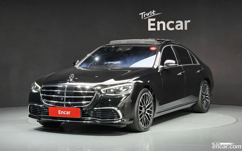 Mercedes-Benz S-Class S580L 4MATIC 2023 — фото 1, купить с доставкой в Москву