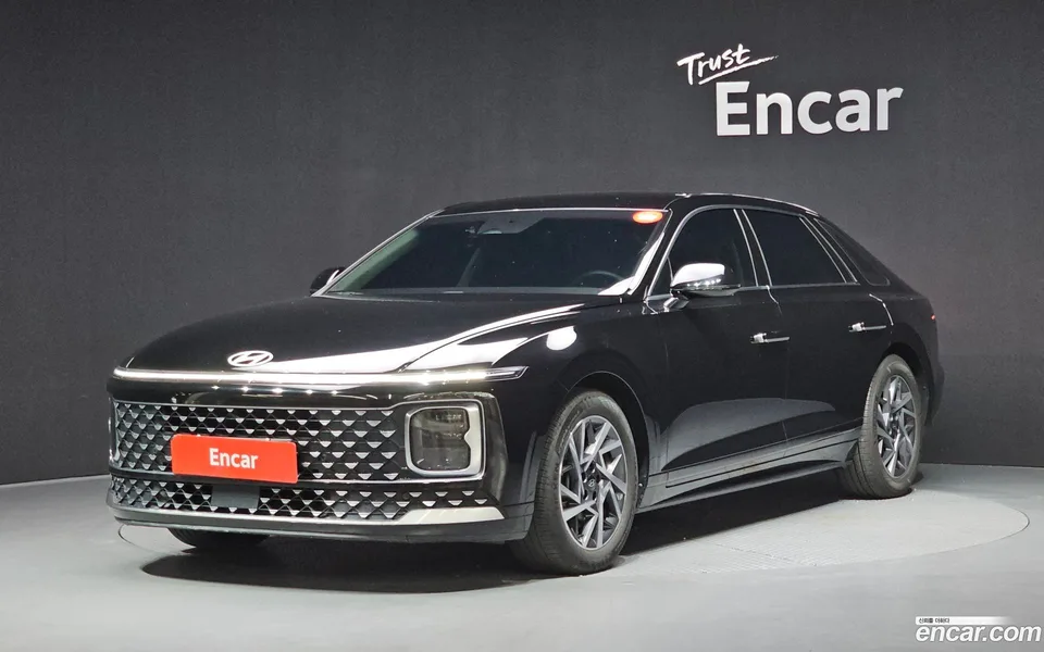 Hyundai Grandeur 3.5 LPG 2WD 2023 — photo 1, buy with delivery to Moscow