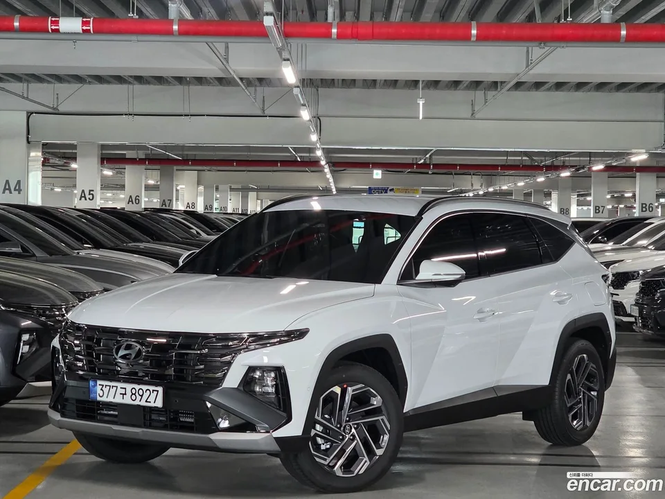 Hyundai Tucson Hybrid NX4 HEV 1.6 2WD 2026 — photo 1, buy with delivery to Moscow