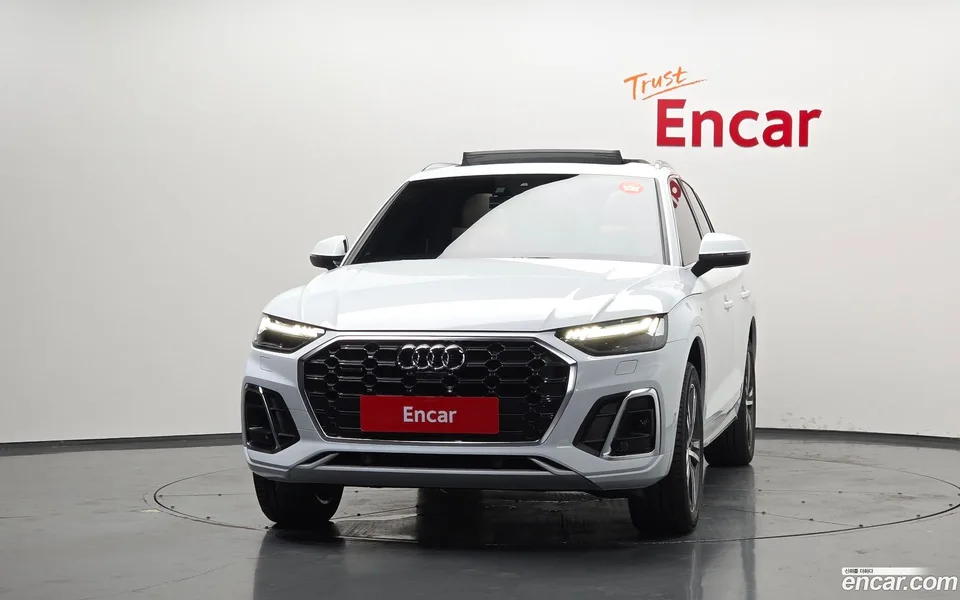 Audi Q5 45 TFSI 2022 — thumbnail 3