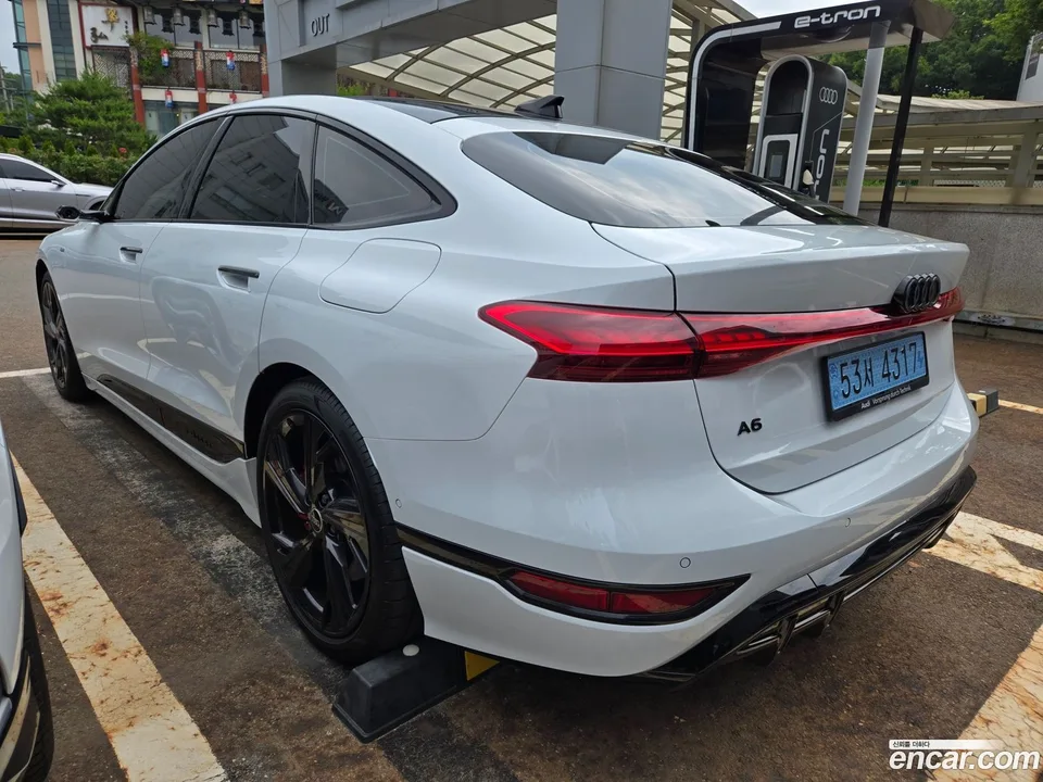 Audi A6 e- S Line 2025 — thumbnail 4