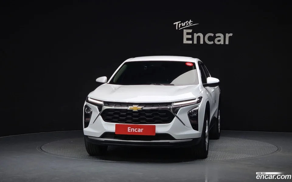 Chevrolet Trax Crossover 1.2 LT 2024 — миниатюра 3